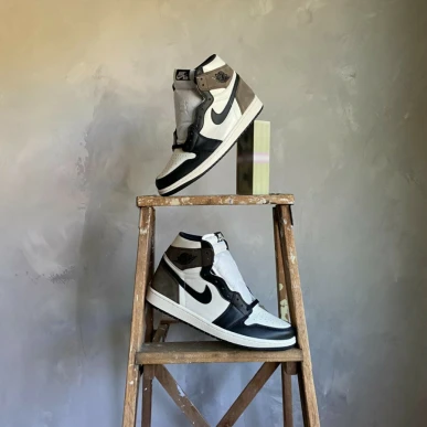 Giày Nike Air Jordan 1 HIGH GS ‘Dark Mocha’ 575441-105