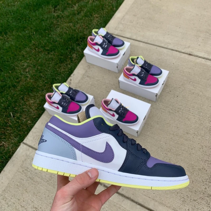 Jordan 1 Low Purple Magenta DJ4342-400