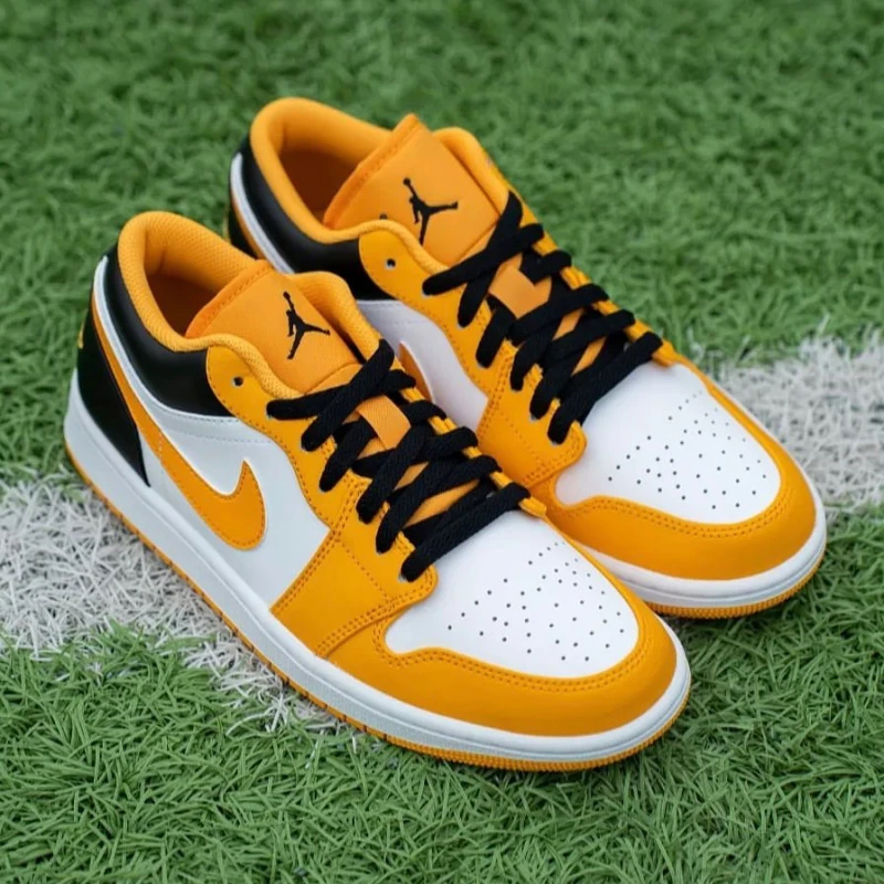 Jordan 1 Low Taxi 553558-701