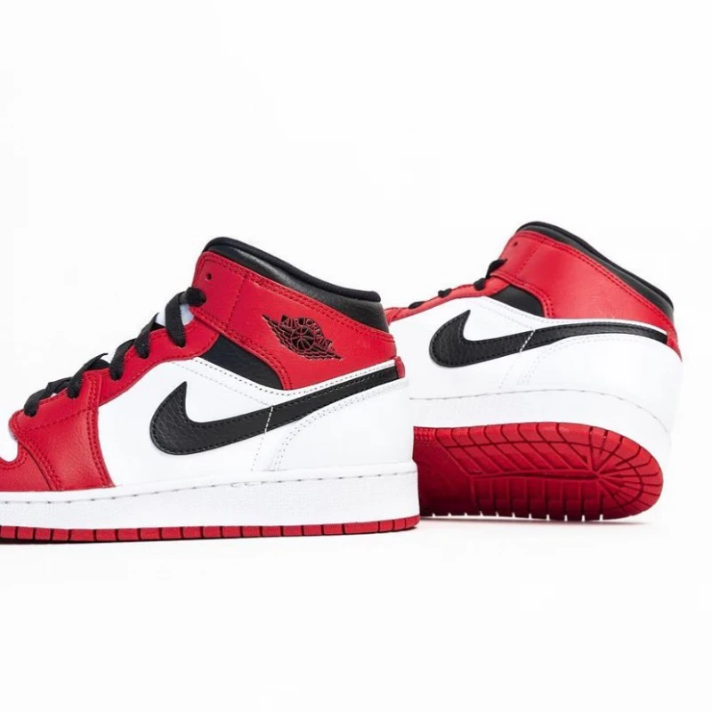 Jordan 1 Mid Chicago 554724-173