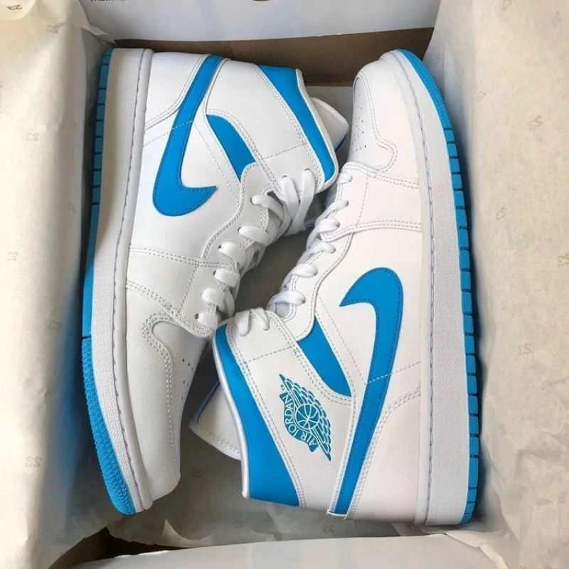 Jordan 1 Mid UNC BQ6472-114