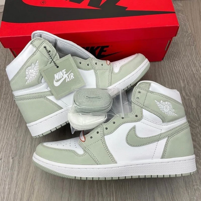 Jordan 1 Retro High OG Seafoam CD0461-002