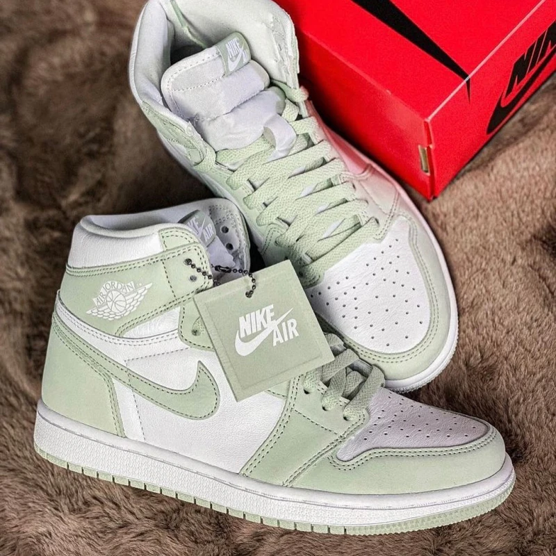 Jordan 1 Retro High OG Seafoam CD0461-002