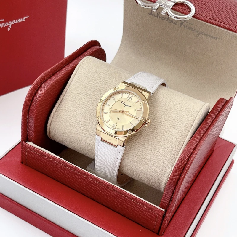 Đồng hồ Salavtore Ferragamo F80 dây da trắng